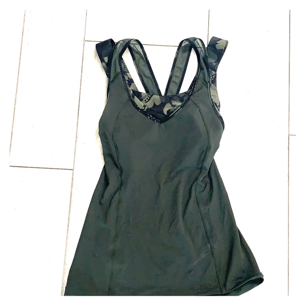 Lululemon tank top size 4